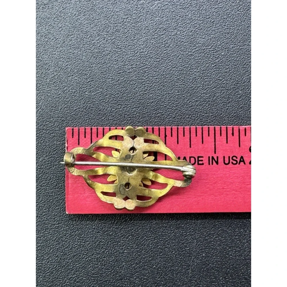 antique Gold Tone‎ Daisy Pin